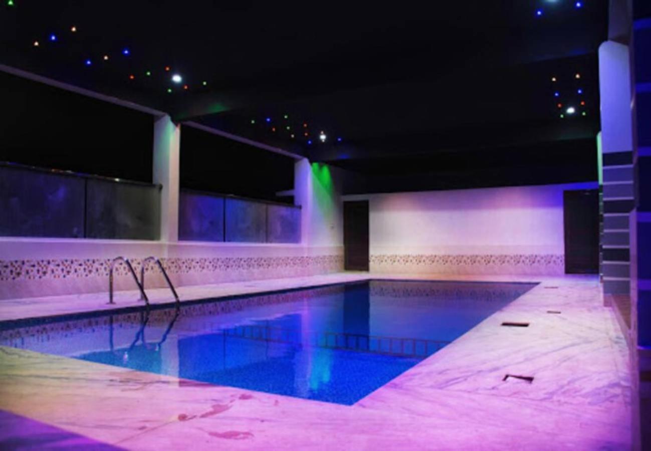 7Th Heaven Resorts Вагамон Екстериор снимка