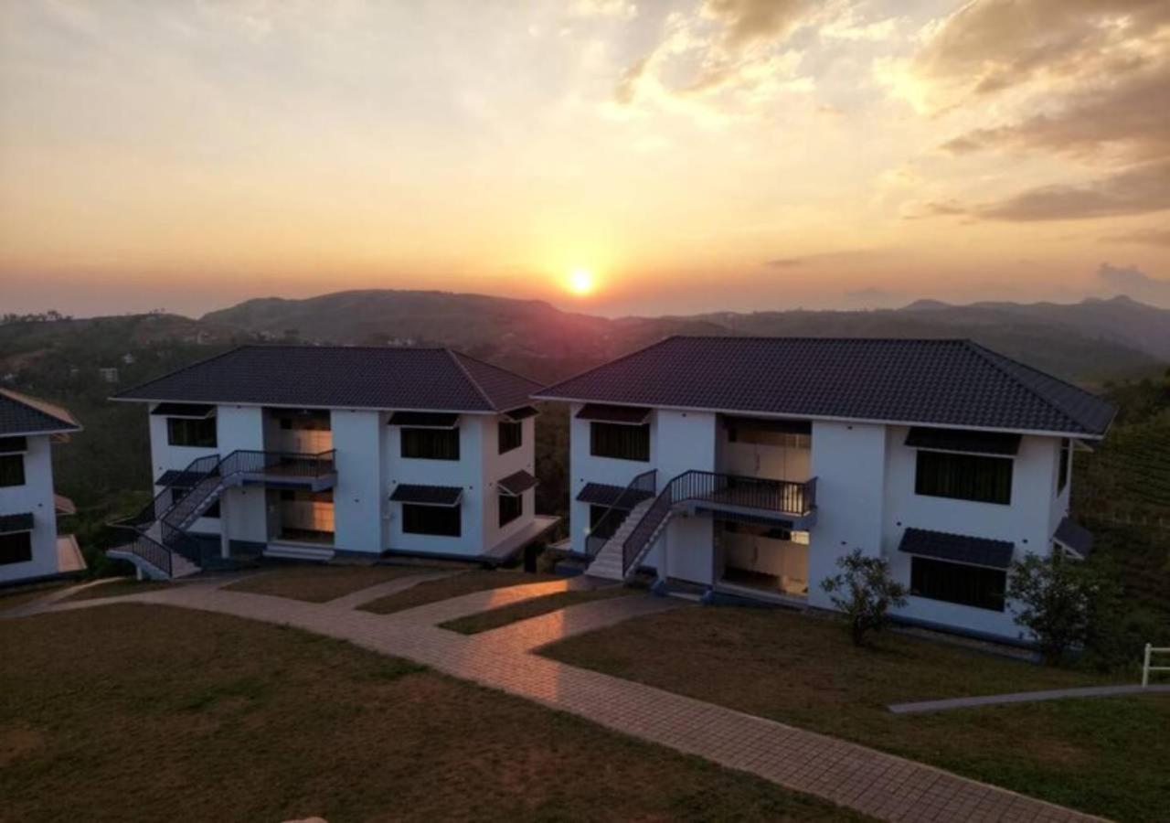 7Th Heaven Resorts Вагамон Екстериор снимка